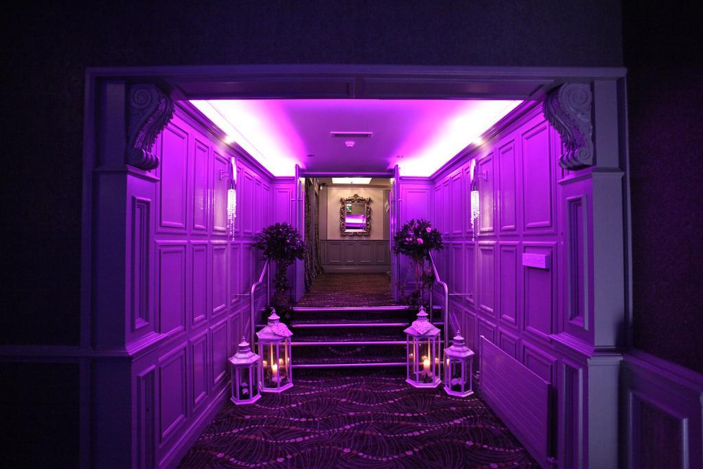 Greenvale Hotel Cookstown Exterior foto